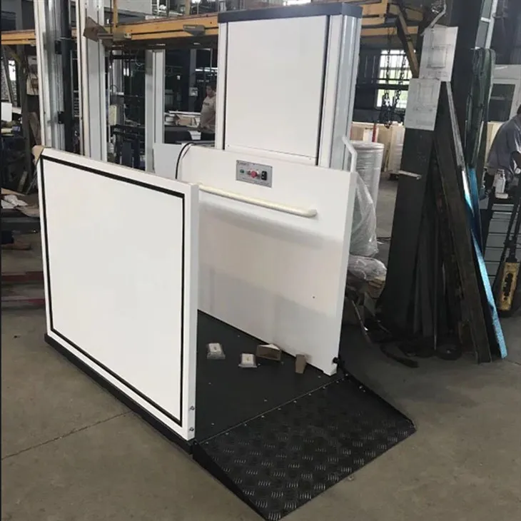 Elektrický zvedák invalidních vozíků