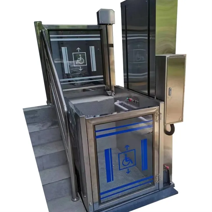 Zvedací plošina pro invalidní vozíky